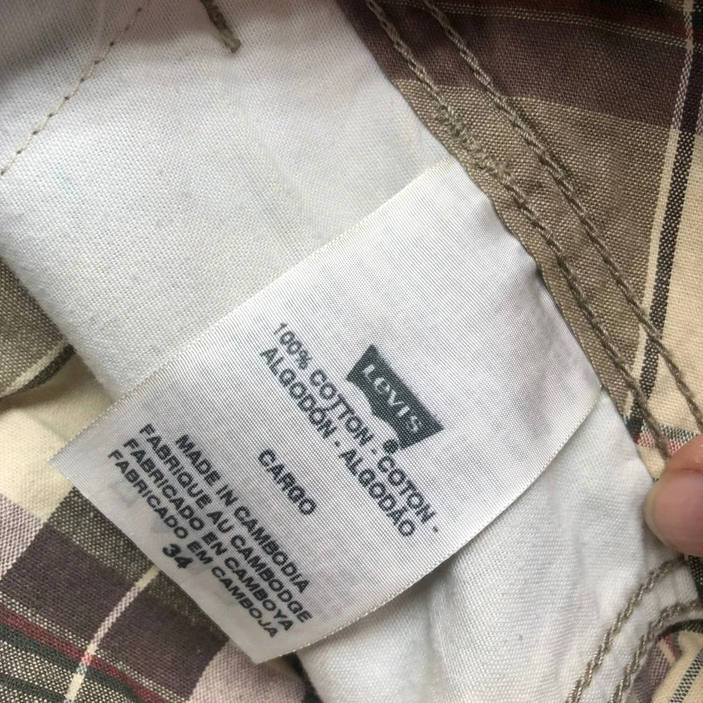 Levis Mens Plaid Cargo Shorts Brown Tan Cotton Size 34 Relaxed Fit Utility